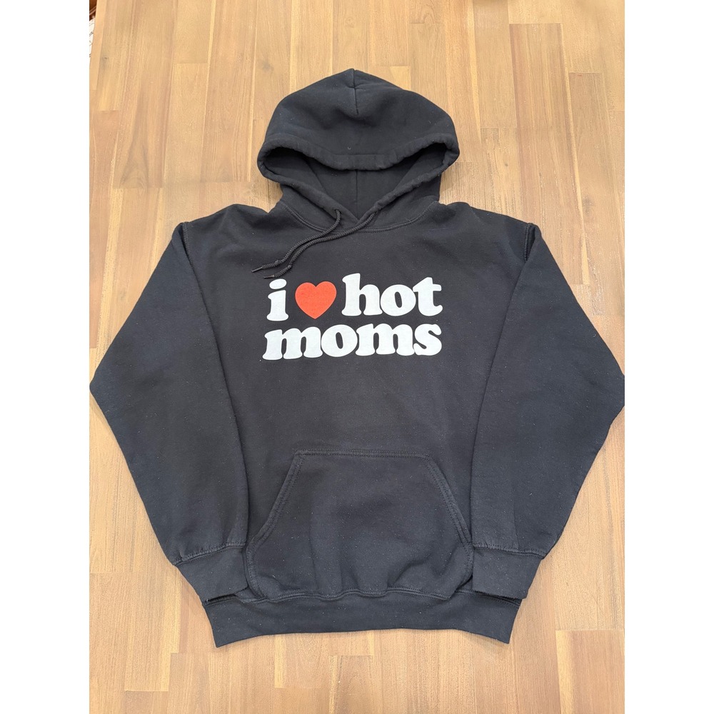 Danny Duncan I Heart Hot Moms Hoodie Black Graphic Sweatshirt Mens‎ Medium